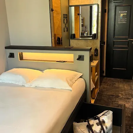 Otel By Reboul - Boutique *
